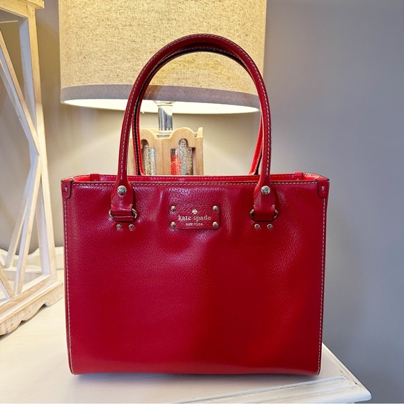 kate spade Handbags - Kate Spade Purse